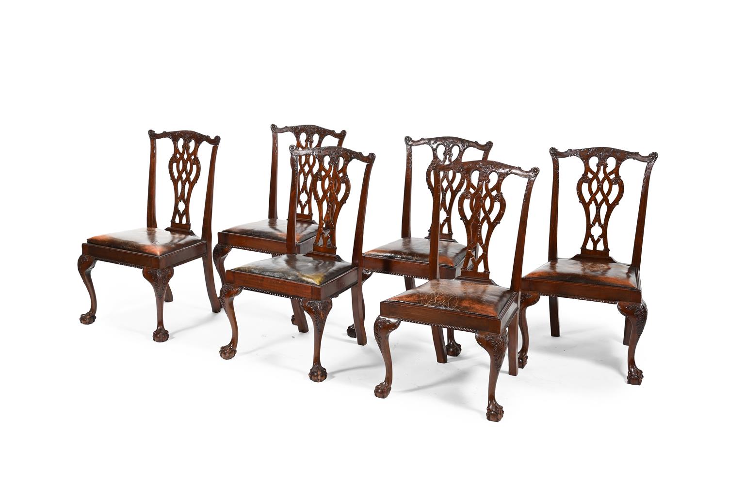 A SET OF FOURTEEN MAHOGANY DINING CHAIRS, LATE 19TH OR EARLY 20TH CENTURY - Image 4 of 5