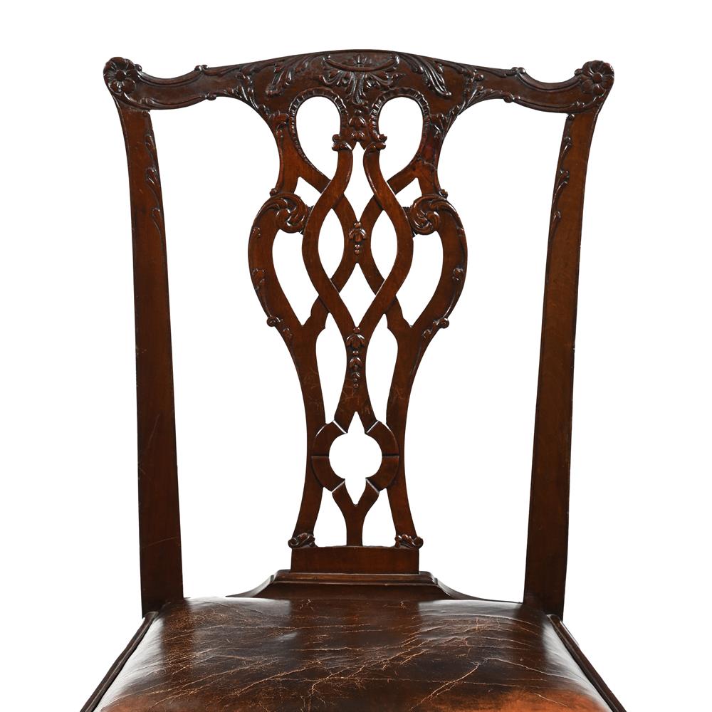 A SET OF FOURTEEN MAHOGANY DINING CHAIRS, LATE 19TH OR EARLY 20TH CENTURY - Image 5 of 5