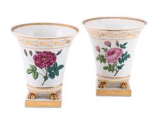 A PAIR OF PARIS PORCELAIN FLARED CACHE-POTS, CIRCA 1810