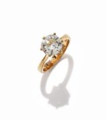 A DIAMOND SINGLE STONE RING
