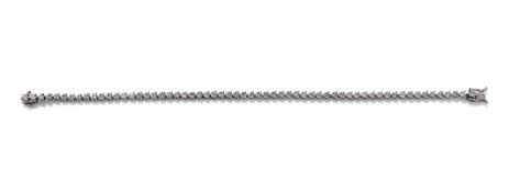 A DIAMOND LINE BRACELET