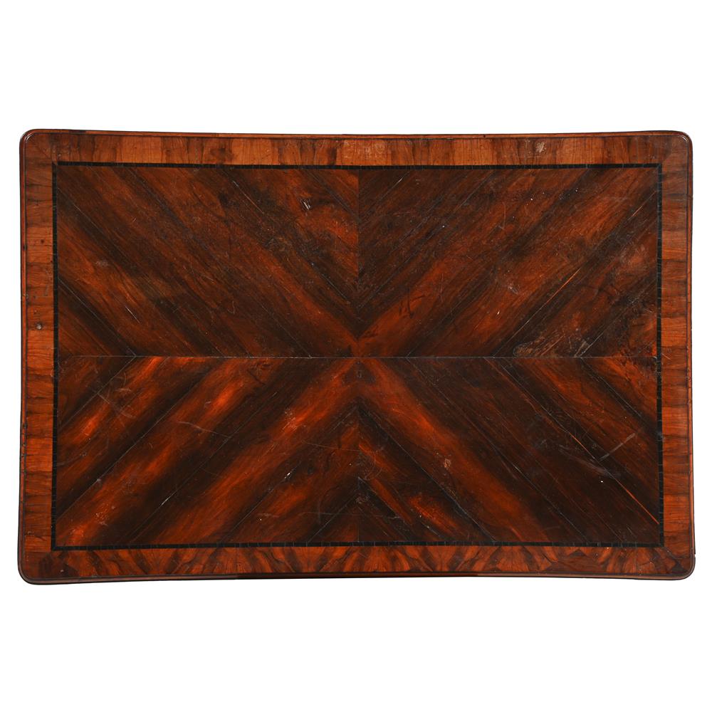 Y AN UNUSUAL GEORGE II OLIVEWOOD AND WALNUT CROSSBANDED SIDE TABLE OR LOWBOY, CIRCA 1750 - Image 3 of 3