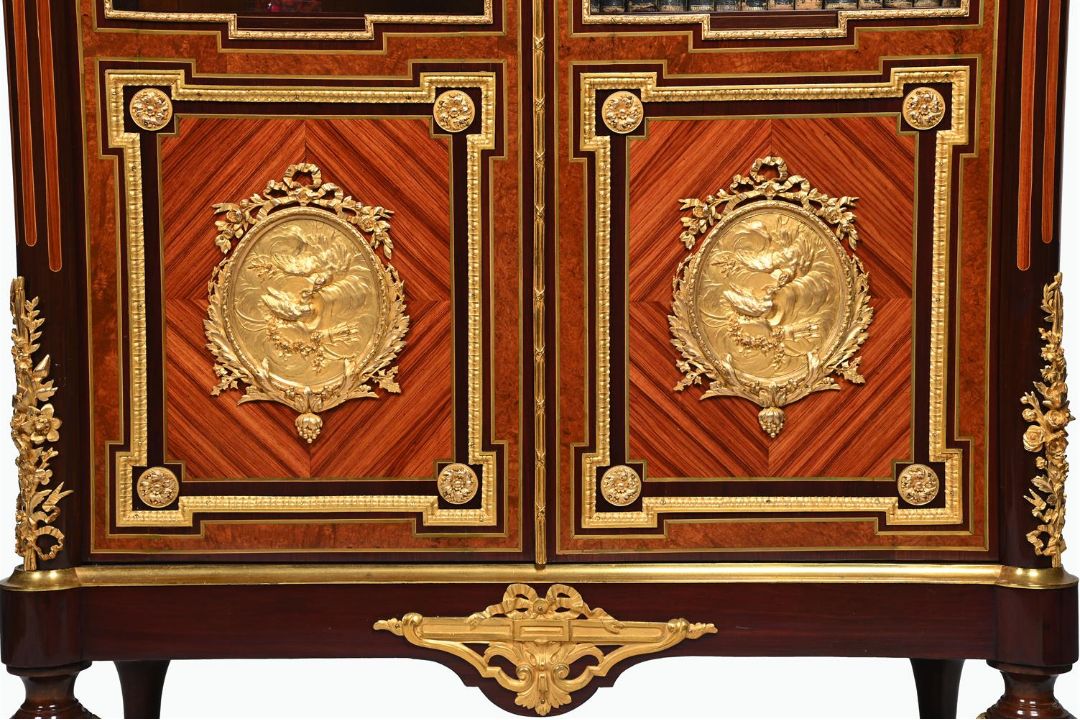 Y A TULIPWOOD, AMBOYNA, FRUITWOOD AND ORMOLU MOUNTED DISPLAY CABINET, THE MOUNTS BY HENRI PICARD, - Image 3 of 4