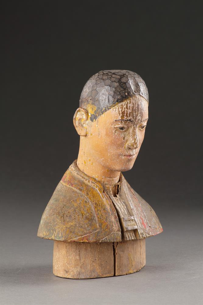 A SERENE CARVED WOOD BUST, BURMA OR NORTHERN VIETNAM - Image 3 of 7