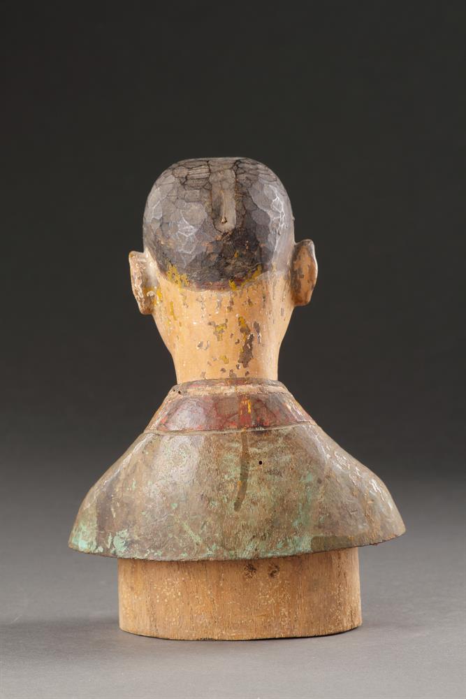 A SERENE CARVED WOOD BUST, BURMA OR NORTHERN VIETNAM - Image 5 of 7