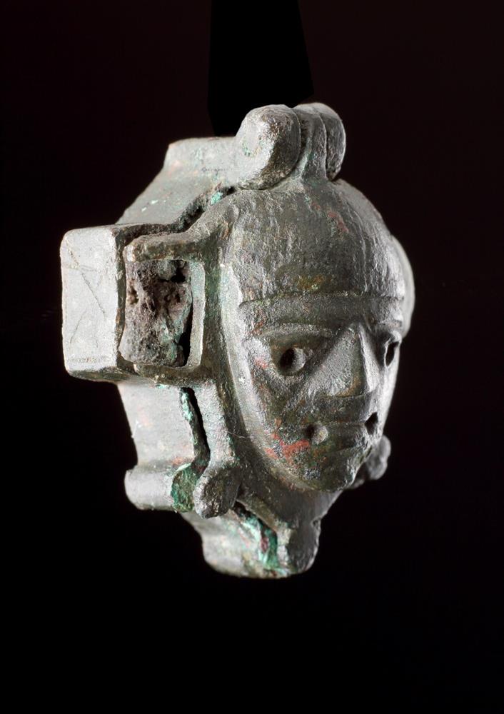 AN ANCIENT BRONZE CELTIC PADLOCK, 1ST TO 2ND CENTURY AD - Image 3 of 6