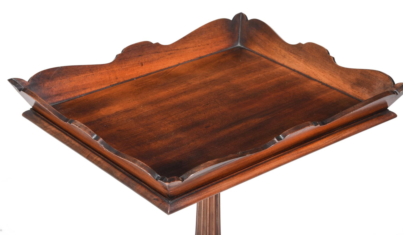 A PAIR OF MAHOGANY TRAY TOP TRIPOD TABLES, IN THE MANNER OF GILLOWS, 20TH CENTURY - Image 3 of 3