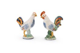 A PAIR OF STAFFORDSHIRE PEARLWARE MODELS OF A COCKEREL AND HEN, CIRCA 1800