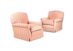 A PAIR OF UPHOLSTERED ARMCHAIRS, LATE 20TH CENTURY