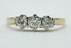 3 STONE 0.50CT DIAMOND ENGAGEMENT/DRESS RING/YELLOW GOLD. + GIFT BOX + VALUATION CERT OF £2295