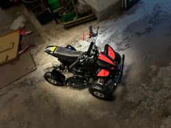 JOBLOT OF 10 X NEW 49CC OFF ROAD QUAD BIKES - 2 STROKE/PETROL - 18MPH - HYDRAULIC DISC BRAKES