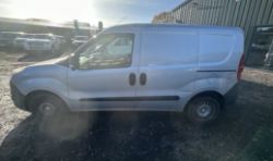 123K MILES - 2012 VAUXHALL COMBO 1.3 CDTI 16V ECOFLEX SILVER - NO VAT ON HAMMER