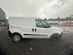 WORKHORSE DEAL: '67 VAUXHALL COMBO CREW VAN - (NO VAT ON HAMMER)