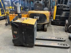 2013 CAT LIFT TRUCKS NPV20N2