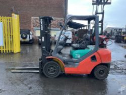LPG FORKLIFTS KOMATSU FG25HT-16R