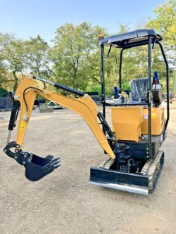 TIGHT AREA SPECIALIST: OFFSET BOOM, SWINGING VERSATILITY