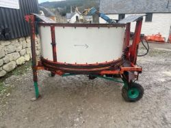 FUNCTIONAL KVERNELAND KD 807 STRAW CHOPPER BLOWER