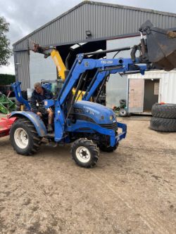 LAND LEGEND DF254 C/W LOADER.