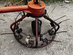 DURABLE HAYBOB WITH WELDING REPAIRS