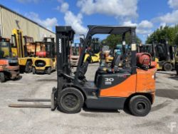 2013 LPG FORKLIFTS DOOSAN G30E-5