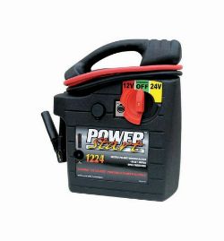 ROBUST DUAL BATTERY BOOSTER: 3200A PEAK