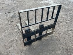 FORKS TRACTOR PALLET