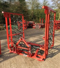 ENHANCED EFFICIENCY: HEAVIER DESIGN FOR BETTER HARROWING 5M HYDRAULIC FOLDING