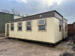 ENOVATED & SPLIT: 30X20 OFFICE FOR TRANSPORT