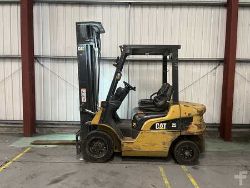DIESEL FORKLIFTS CAT LIFT TRUCKS DP25NT