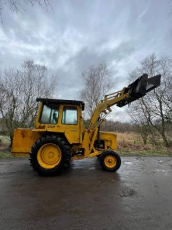 MASSEY FERGUSON MF 50H 4 IN ONE BUCKET START