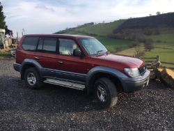 TOYOTA LAND CRUISER COLORADO 3.0 MANUAL 7 SEATER