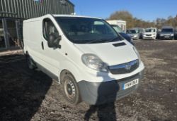 RELIABLE WORKHORSE: 2014 VAUXHALL VIVARO TRAFIC PANEL VAN >>--NO VAT ON HAMMER--<<
