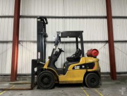 2016 LPG FORKLIFTS CAT LIFT TRUCKS GP30NT