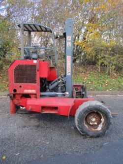 M7 TITAN: POWERING EFFICIENCY WITH 2400KG LIFT