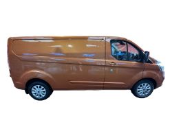 >>--NO VAT ON HAMMER--<< PEAK PERFORMANCE: 2021 FORD TRANSIT CUSTOM LIMITED IN ORANGE GLORY