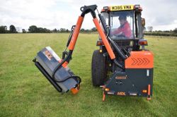 BRITISH PRECISION: ECOMBI CUT 100CM JOYSTICK HEDGE CUTTER FOR SEAMLESS TRIMMING