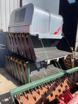 NEW QUICKE 180U BUCKET