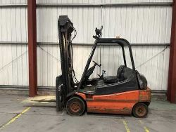 ELECTRIC - 4 WHEELS LINDE E30-01