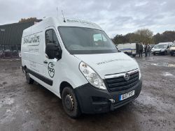 WHITE WORKHORSE: 2017 VAUXHALL MOVANO MASTER, SPARES OR REPAIRS >>--NO VAT ON HAMMER--<<