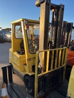 HYSTER S3.00XM-U COMPACT GAS C/BALANCE