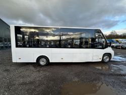 ROAD-READY CHARM: 2015 FIAT DUCATO MAXI MINIBUS CAMPER - IMMACULATE