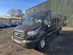EFFICIENT WORKHORSE: 69 PLATE FORD TRANSIT 350 LEADER ECOBLUE >>--NO VAT ON HAMMER--<<