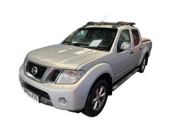 ADVENTURE AWAITS: NISSAN NAVARA DIESEL PICK UP TEKNA 4X4 >>--NO VAT ON HAMMER--<<