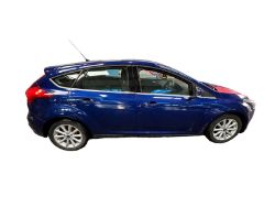 SLEEK 66 PLATE FORD FOCUS TITANIUM: ULEZ COMPLIANT, TOP SPECS >>--NO VAT ON HAMMER--<<