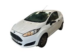 COMPACT CRUISER: FORD FIESTA 1.5 TDCI - RELIABLE HATCHBACK >>--NO VAT ON HAMMER--<<