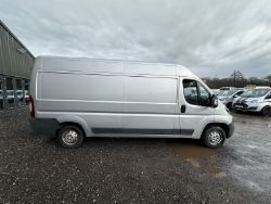 64 PLATE PEUGEOT BOXER RELAY: PROFESSIONAL VAN, LONG MOT >>--NO VAT ON HAMMER--<<