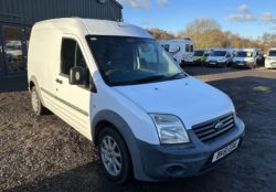 104K MILES: 61 PLATE TRANSIT CONNECT LWB HIGH ROOF - NO VAT ON HAMMER