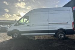 CLEAN & TRUSTY WORKHORSE: FORD TRANSIT L3 DIESEL RWD