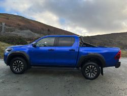 NEBULA BLUE ADVENTURE: TOYOTA HILUX GR SPORT 2023