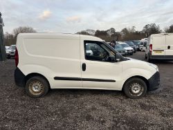 83K MILES - 2016 VAUXHALL COMBO PANEL VAN - MOT: 26TH JANUARY 2024 - NO VAT ON HAMMER